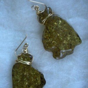 Pierced Earrings Gold Flecks In Amber Color Lucite Artisan Made $28 Value NEW